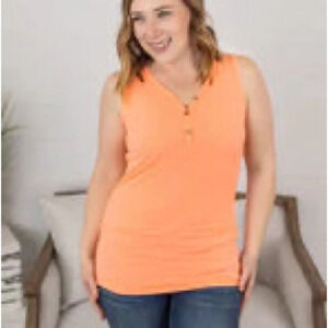 Michelle Mae Addison Henley Tank XL